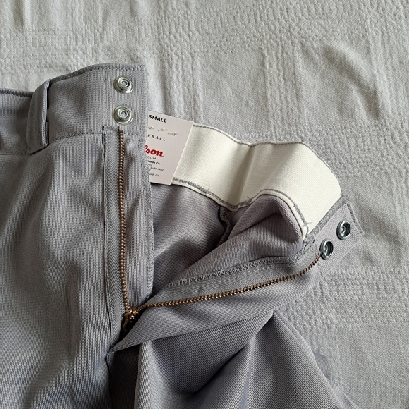 Wilson youth small gray baseball pants, New - Picture 4 of 4
